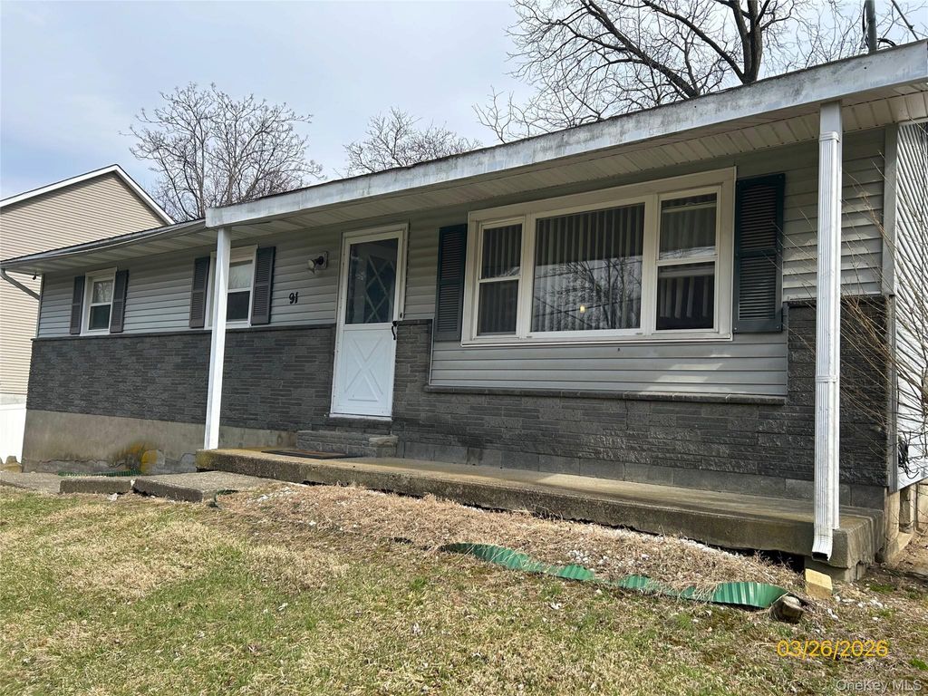 Photo of 91 Myrtle Avenue, New Windsor, NY 12553 (MLS # 984464)