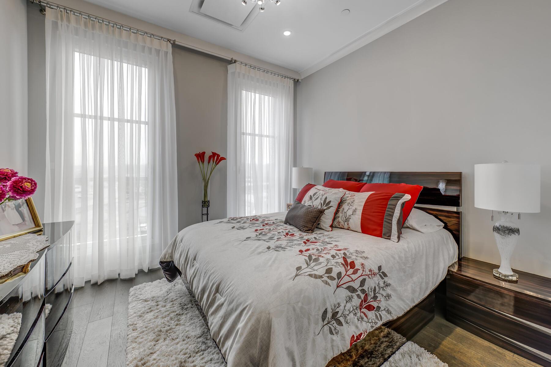100 Garvies Point Road #1237, Glen Cove, New York image 13