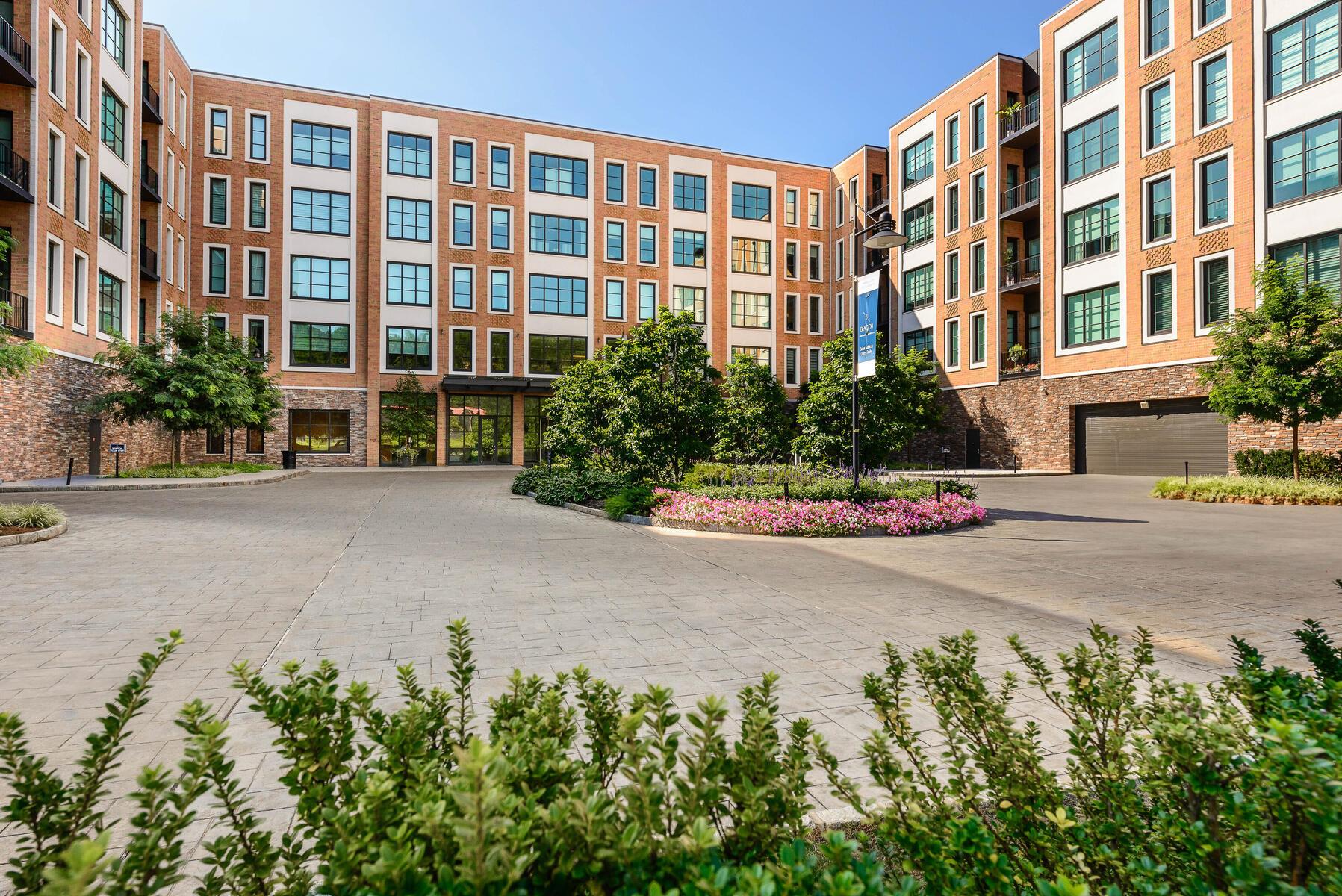 100 Garvies Point Road #1237, Glen Cove, New York image 1