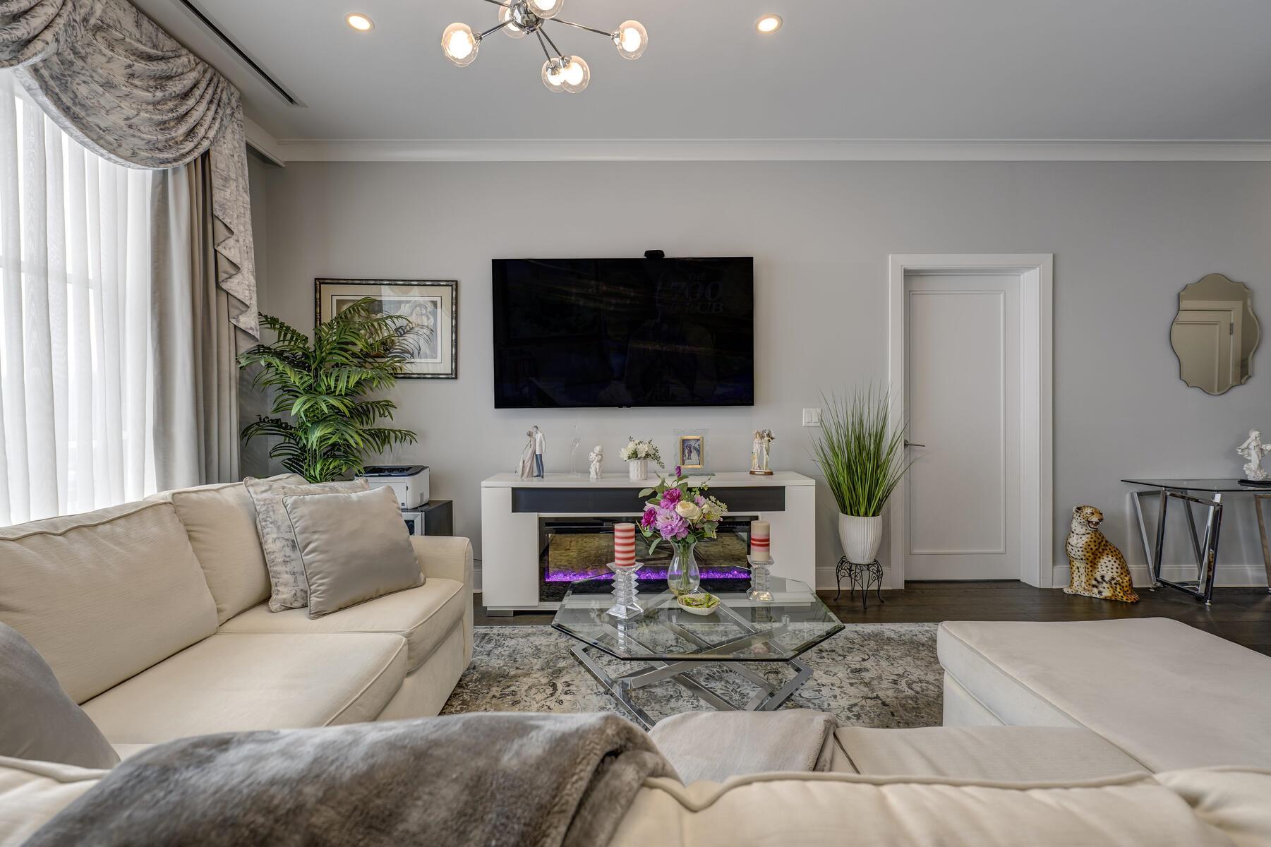 100 Garvies Point Road #1237, Glen Cove, New York image 6