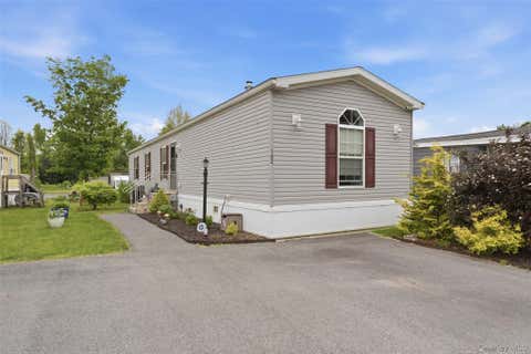 Mobile Home For Sale - 621 Sheafe Rd #162<br/> Poughkeepsie, NY 12601