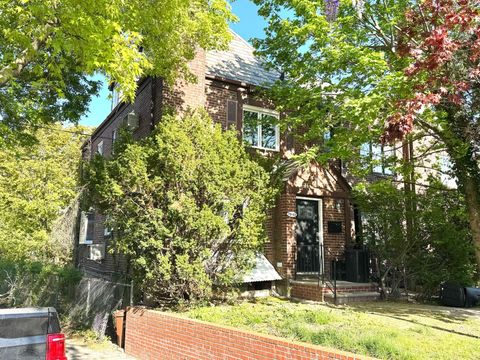 7335 141st Place Kew Garden Hills NY 11367