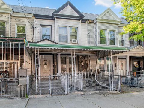 4449 Park Avenue, Bronx, NY 10457 - #: 854706