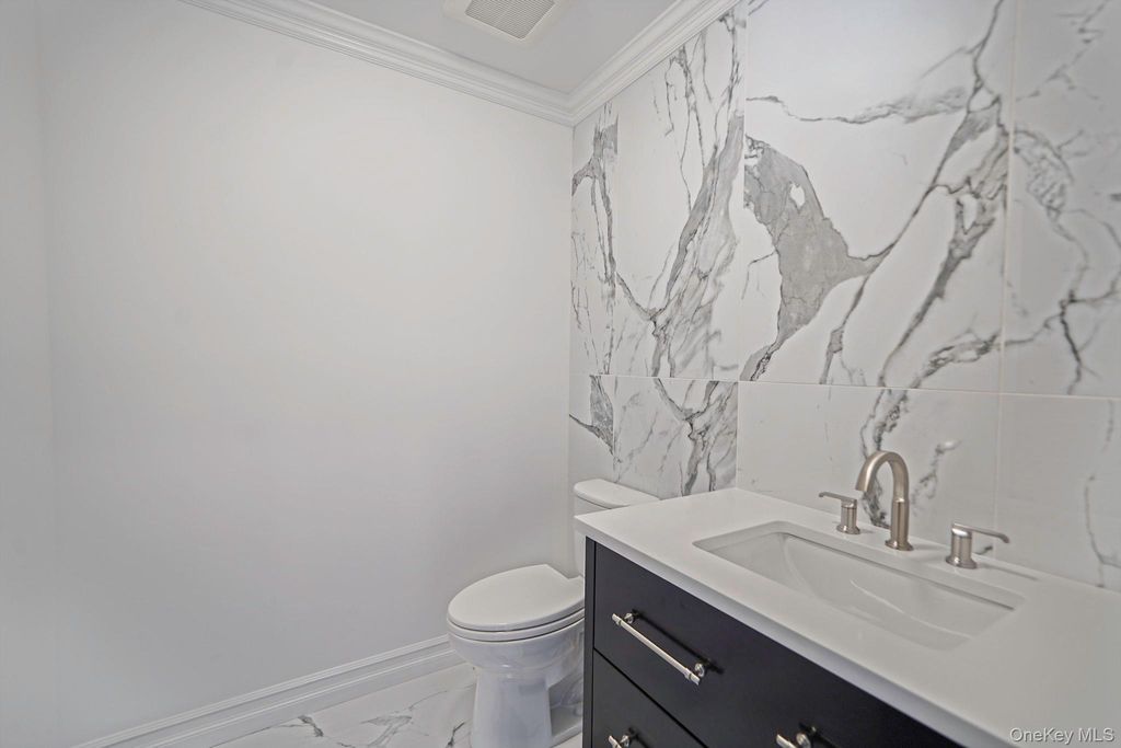 Photo of 20 Boston Avenue, Massapequa, NY 11758 (MLS # 921854)