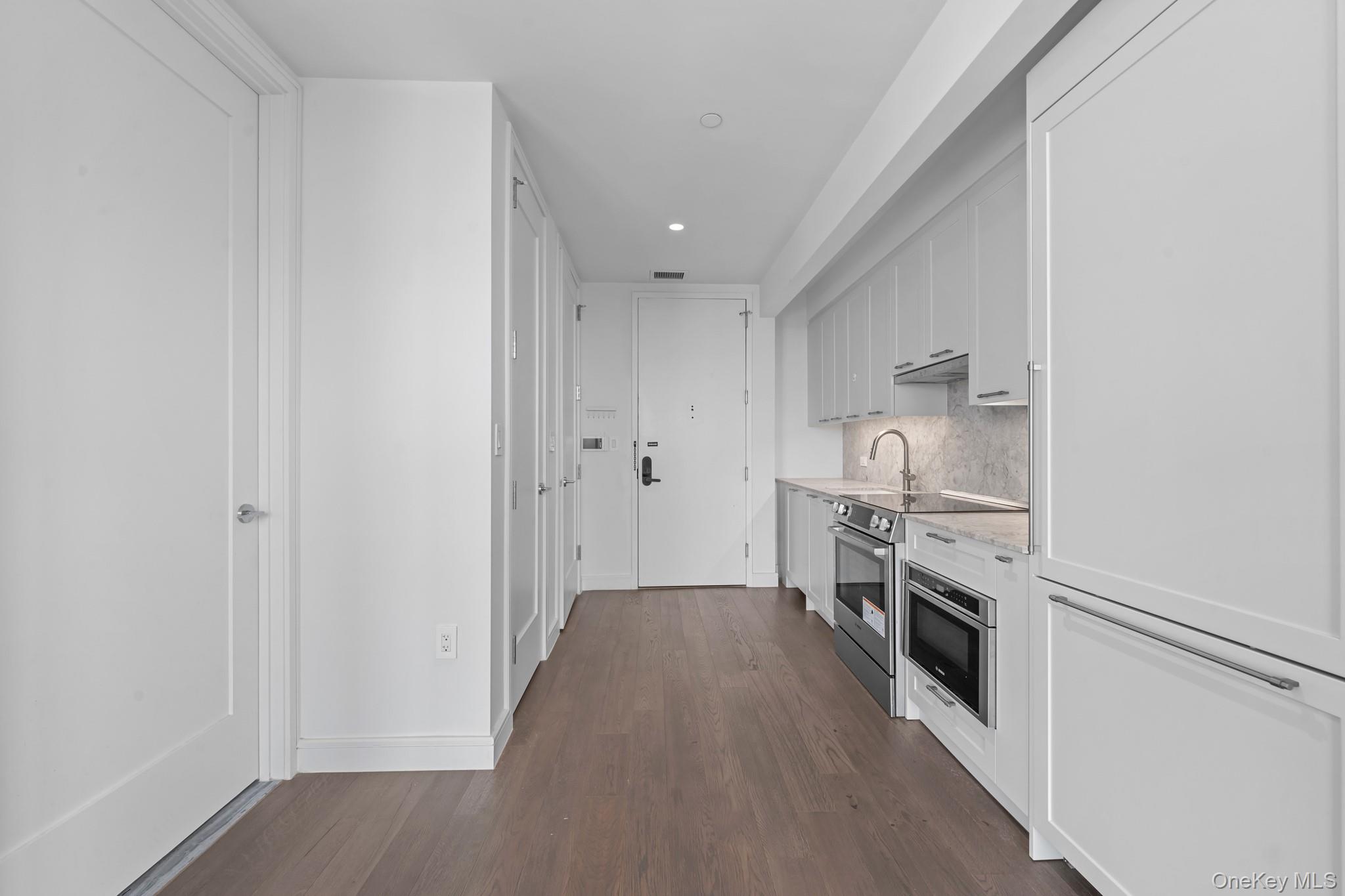 107-06 Queens Boulevard 10E