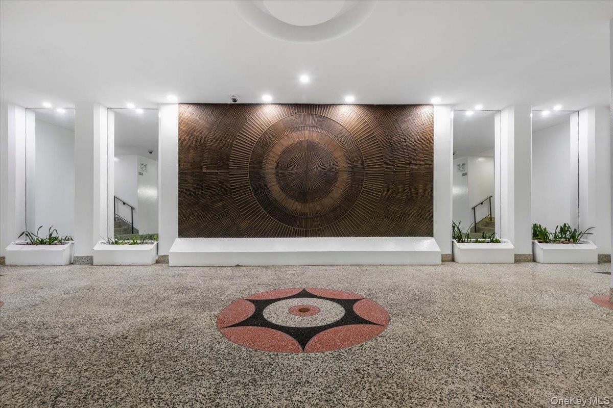 2385 Barker Avenue 1D