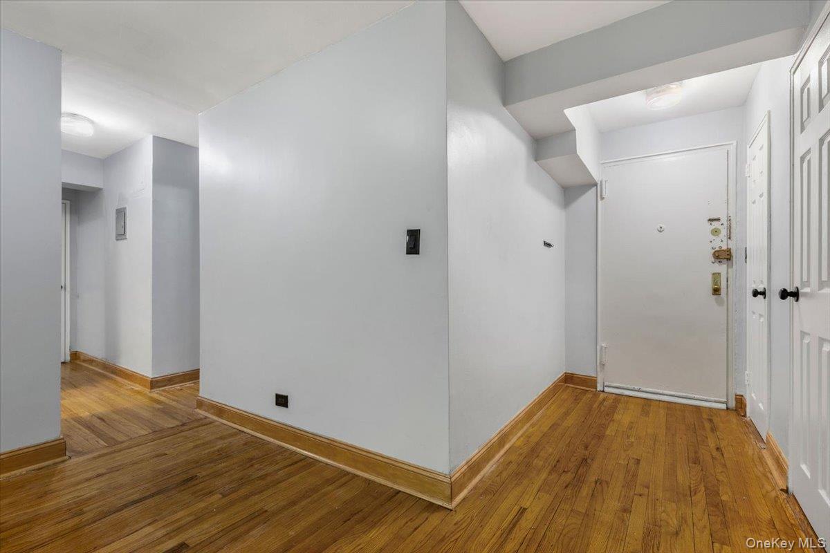 2385 Barker Avenue 1D