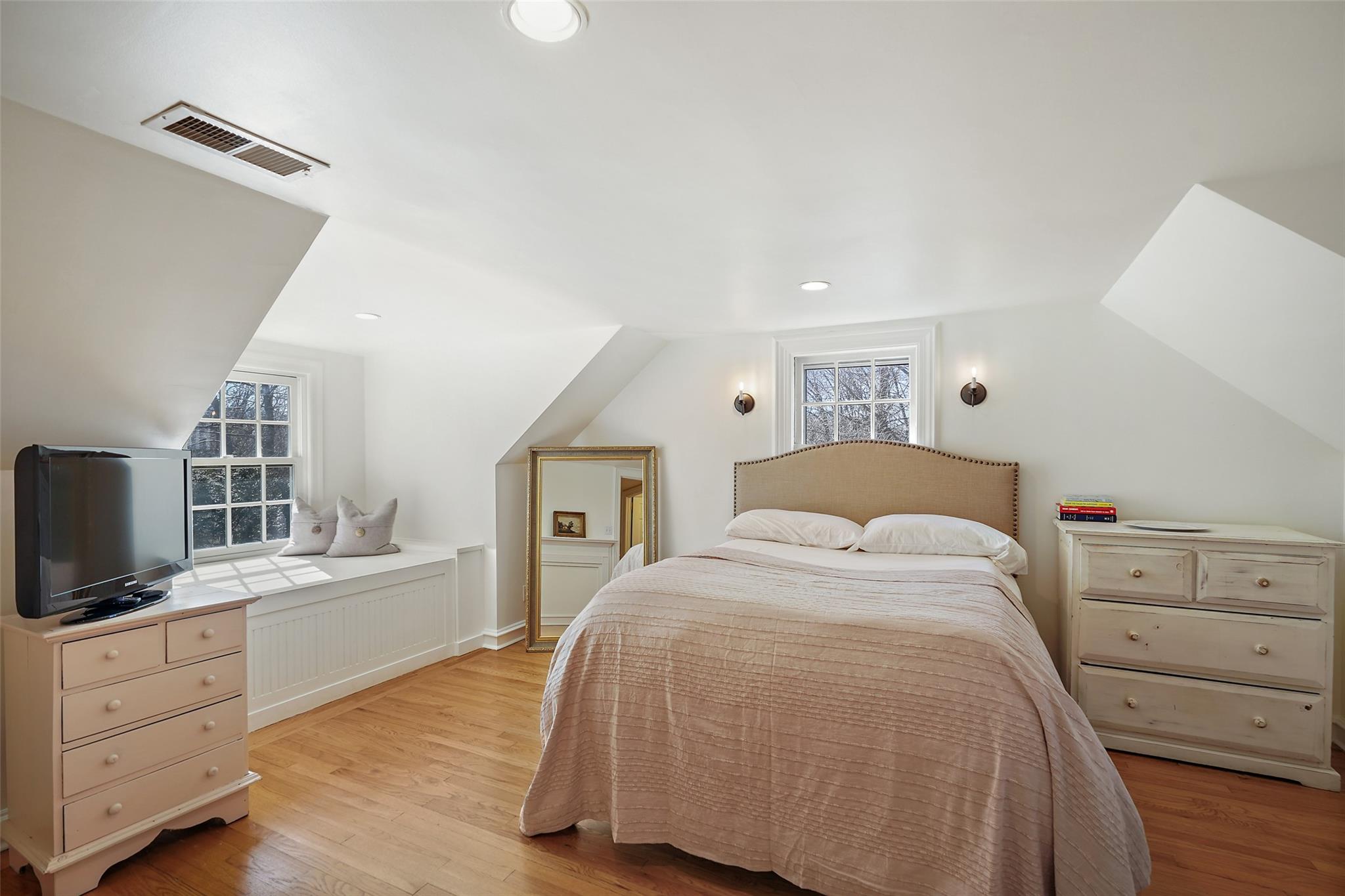 2 South Place, Chappaqua, New York image 13