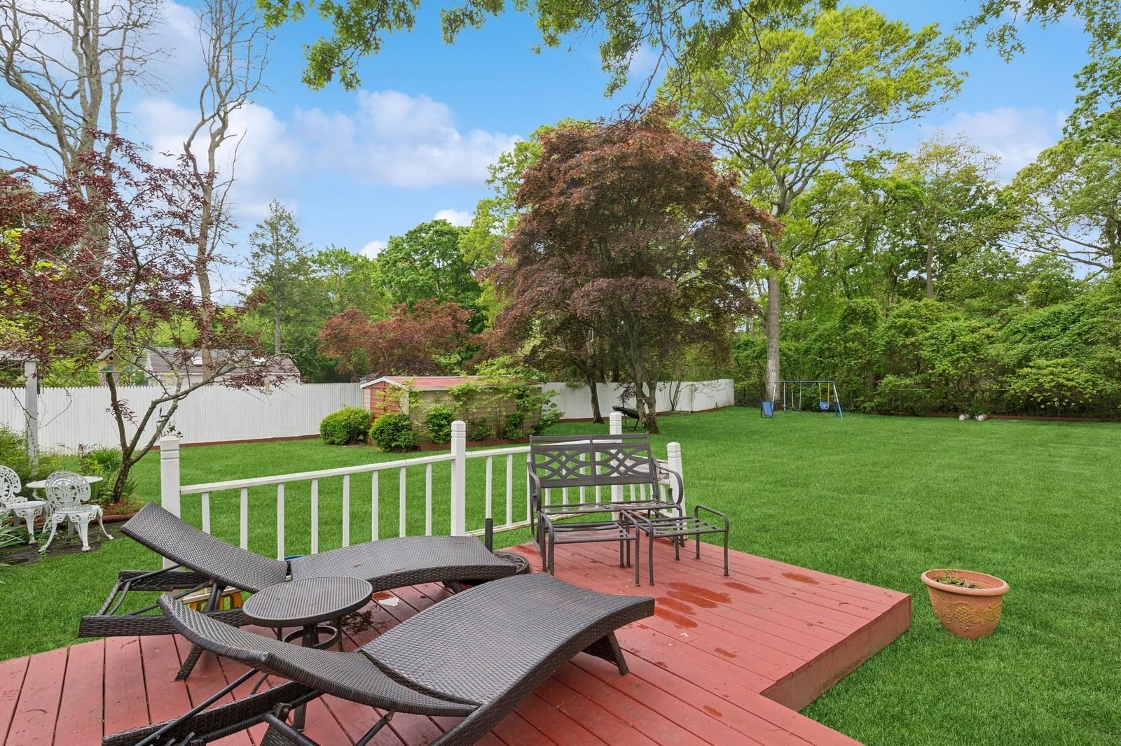 22 Ridge Road, Shirley, New York image 30
