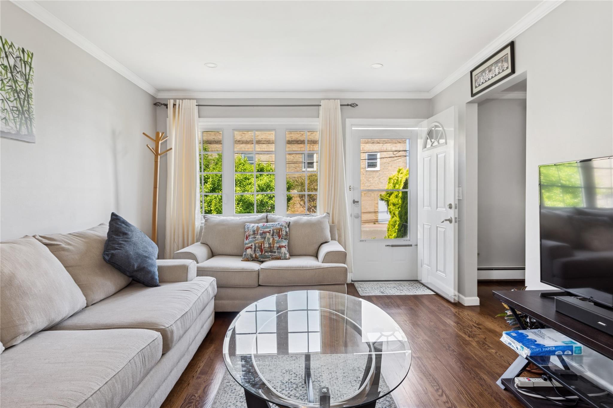 4 N 10th Street, New Hyde Park, New York image 5
