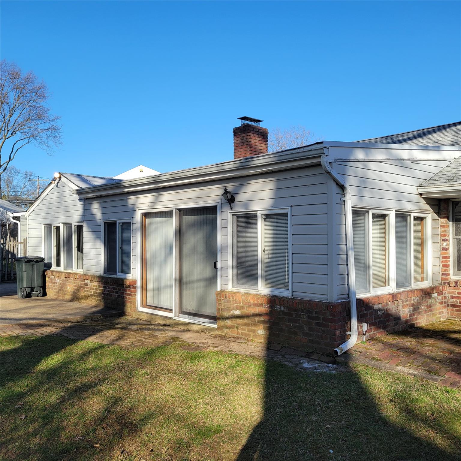 7 Mercadante Place, Glen Cove, New York image 4