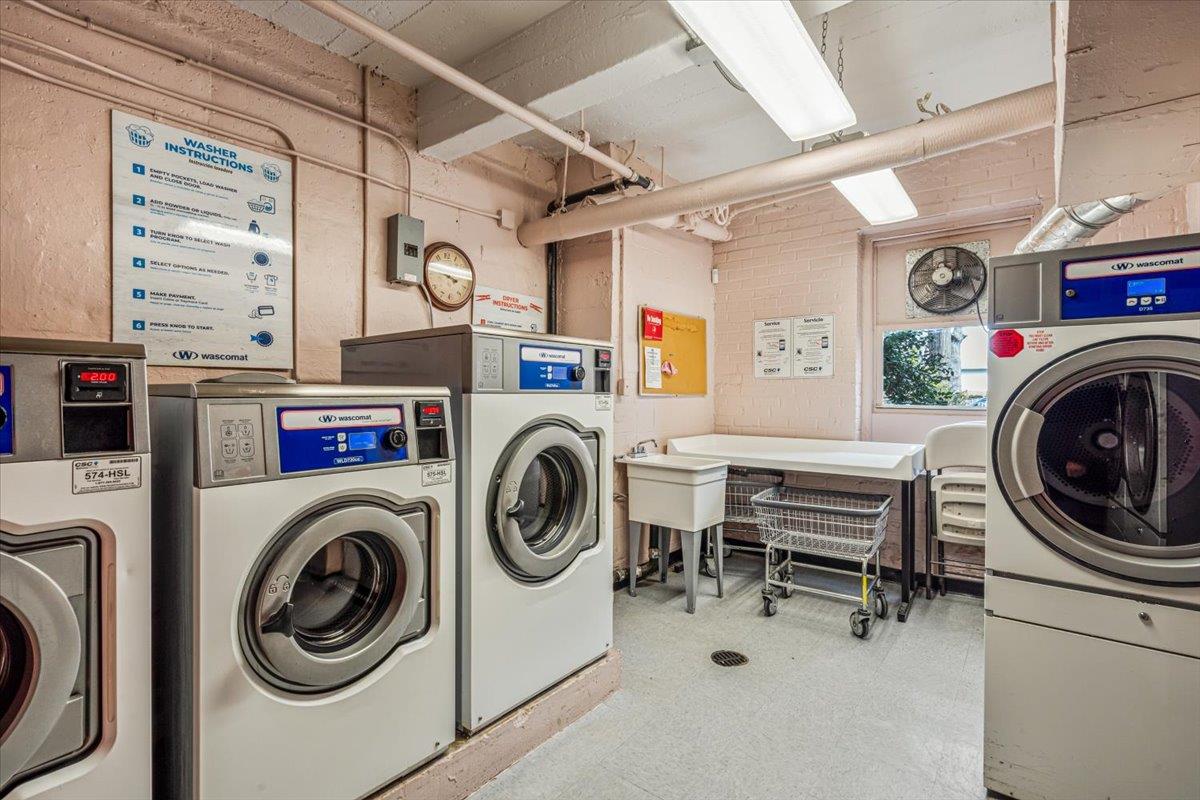 27-10 Parsons Boulevard #1F, Flushing, New York image 17