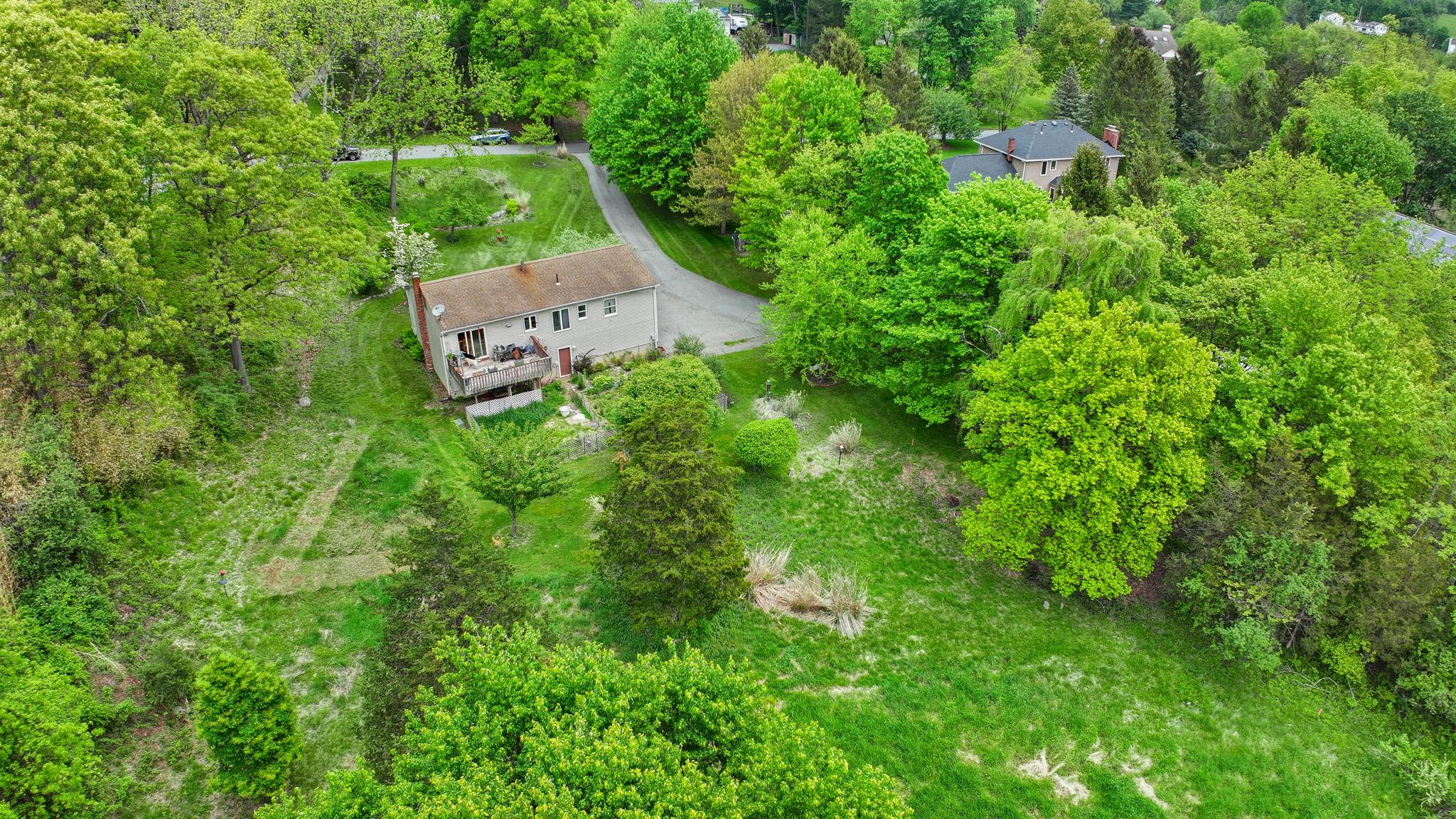 15 Hickory Hill Drive, Warwick, New York image 26