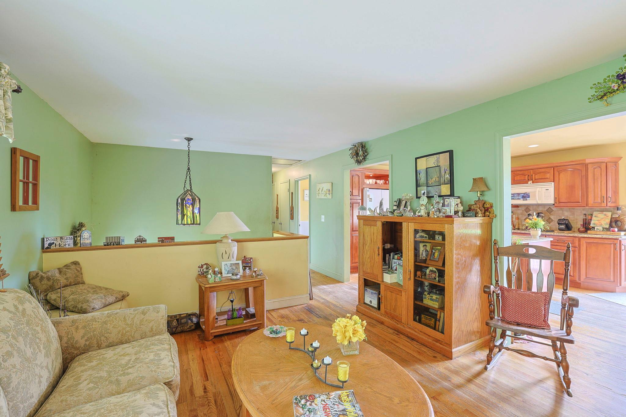 15 Hickory Hill Drive, Warwick, New York image 5