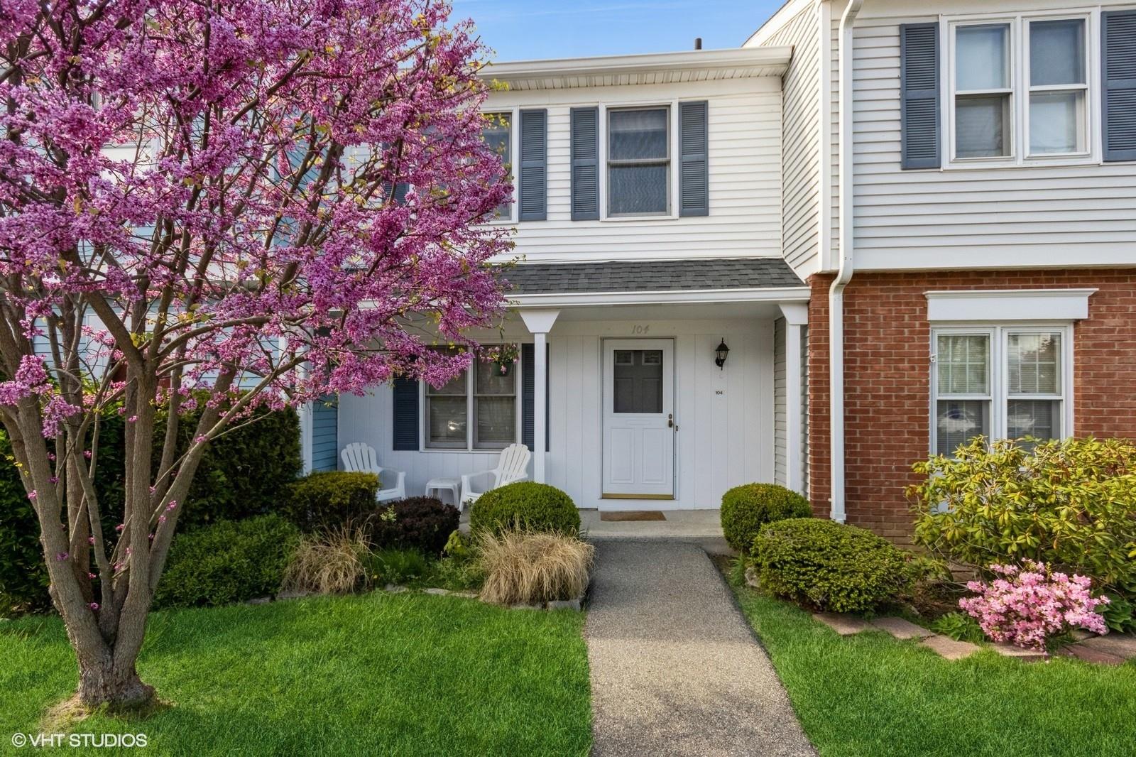 104 Williamsburg Drive, Mahopac, New York image 1