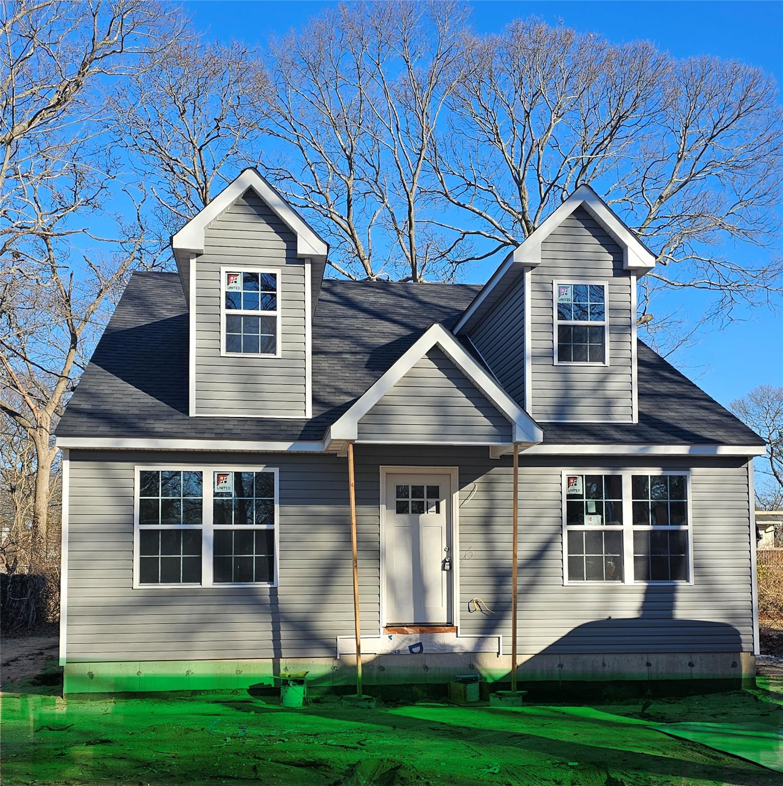 23 Washington Avenue, Mastic, New York image 1
