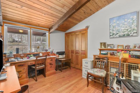 Tiny photo for 58 Twin Lakes Road, South Salem, NY 10590 (MLS # 973157)