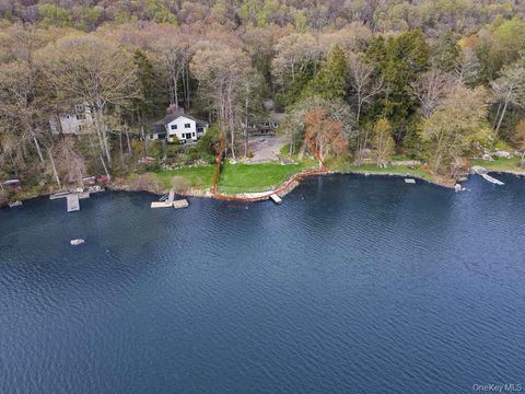 Tiny photo for 58 Twin Lakes Road, South Salem, NY 10590 (MLS # 973157)