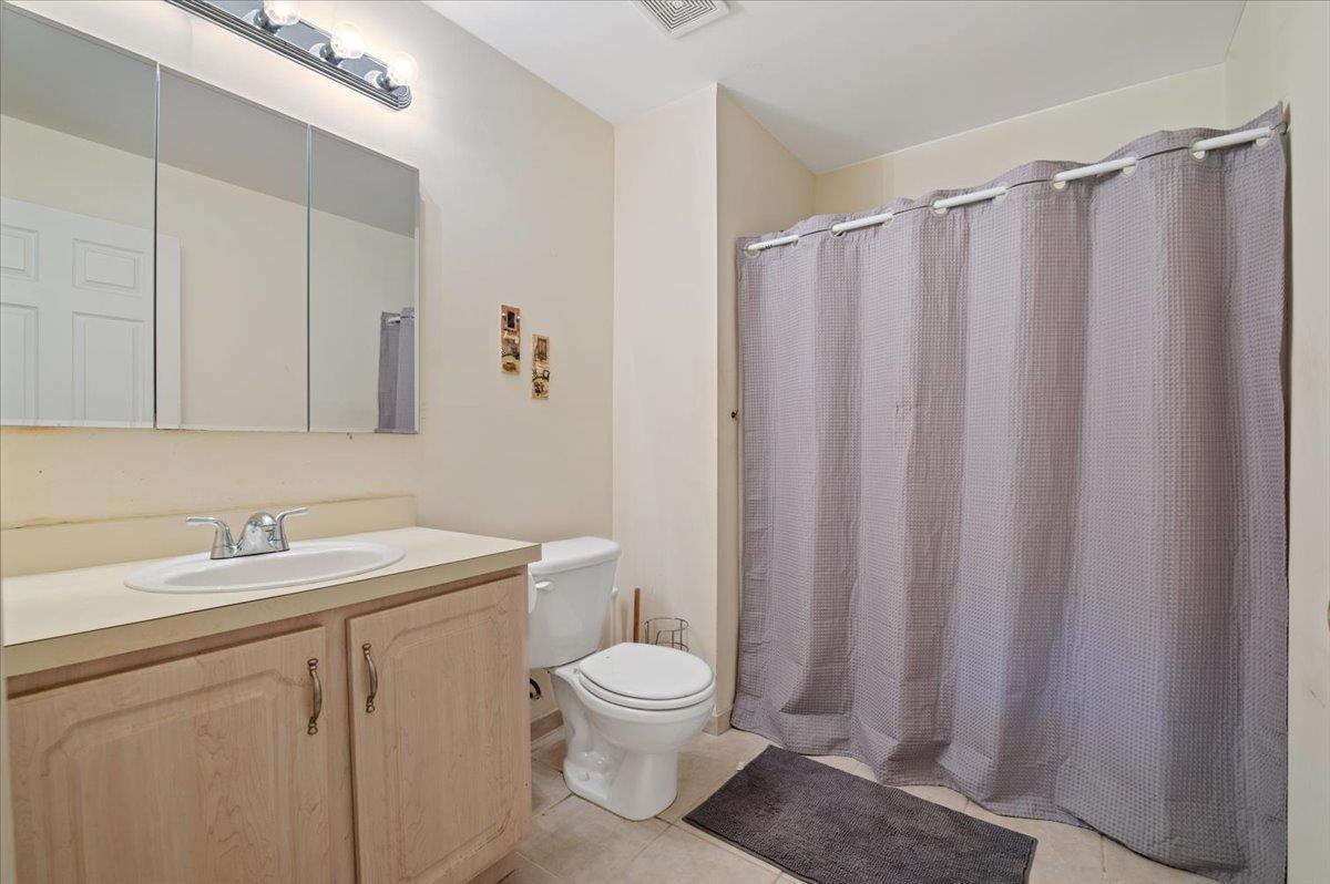 169 Morley Circle, Melville, New York image 8