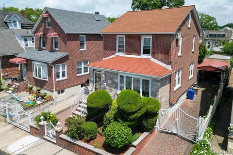 30-27 Murray Lane Flushing NY 11354