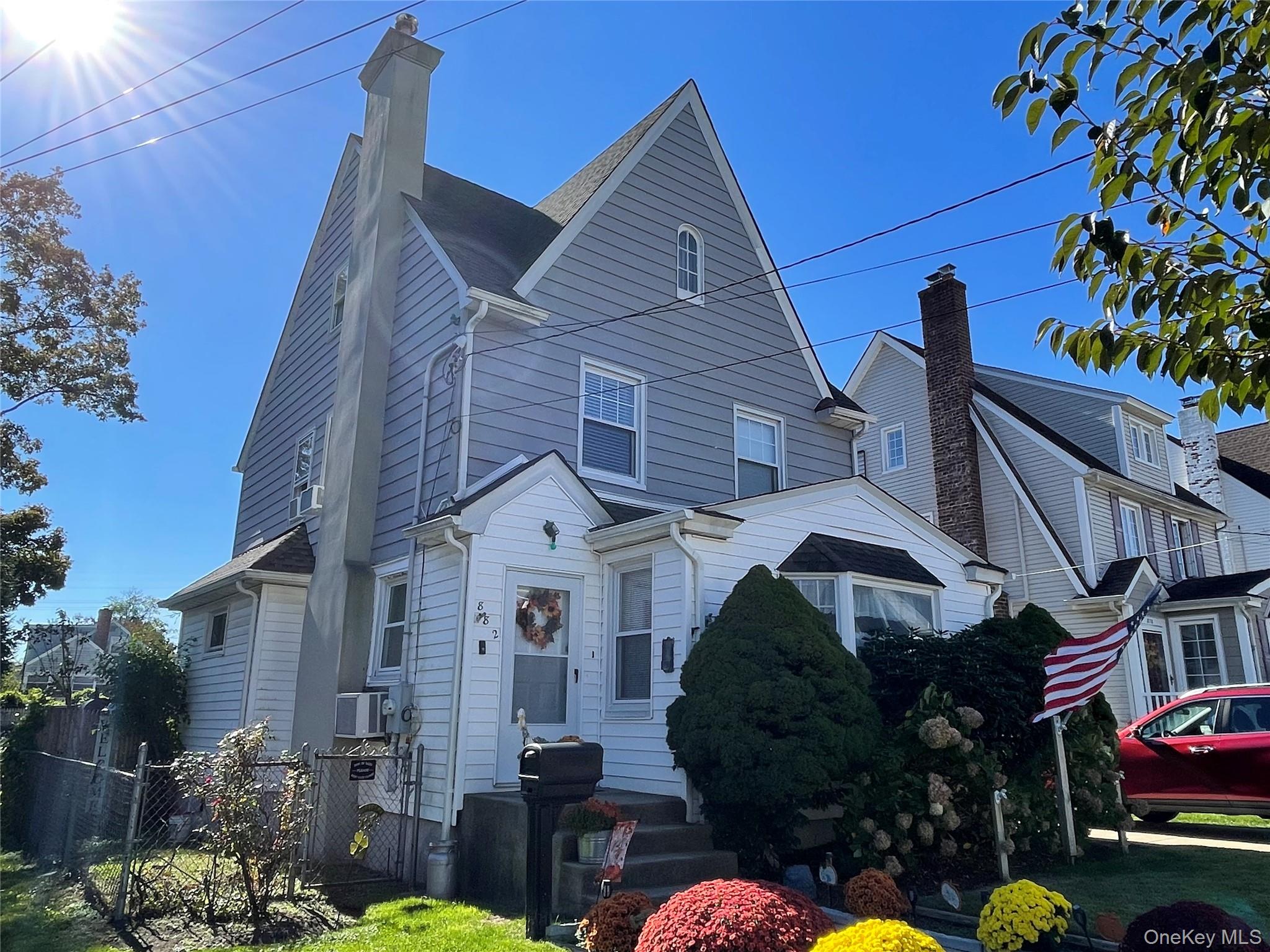 882 Jayne Place
