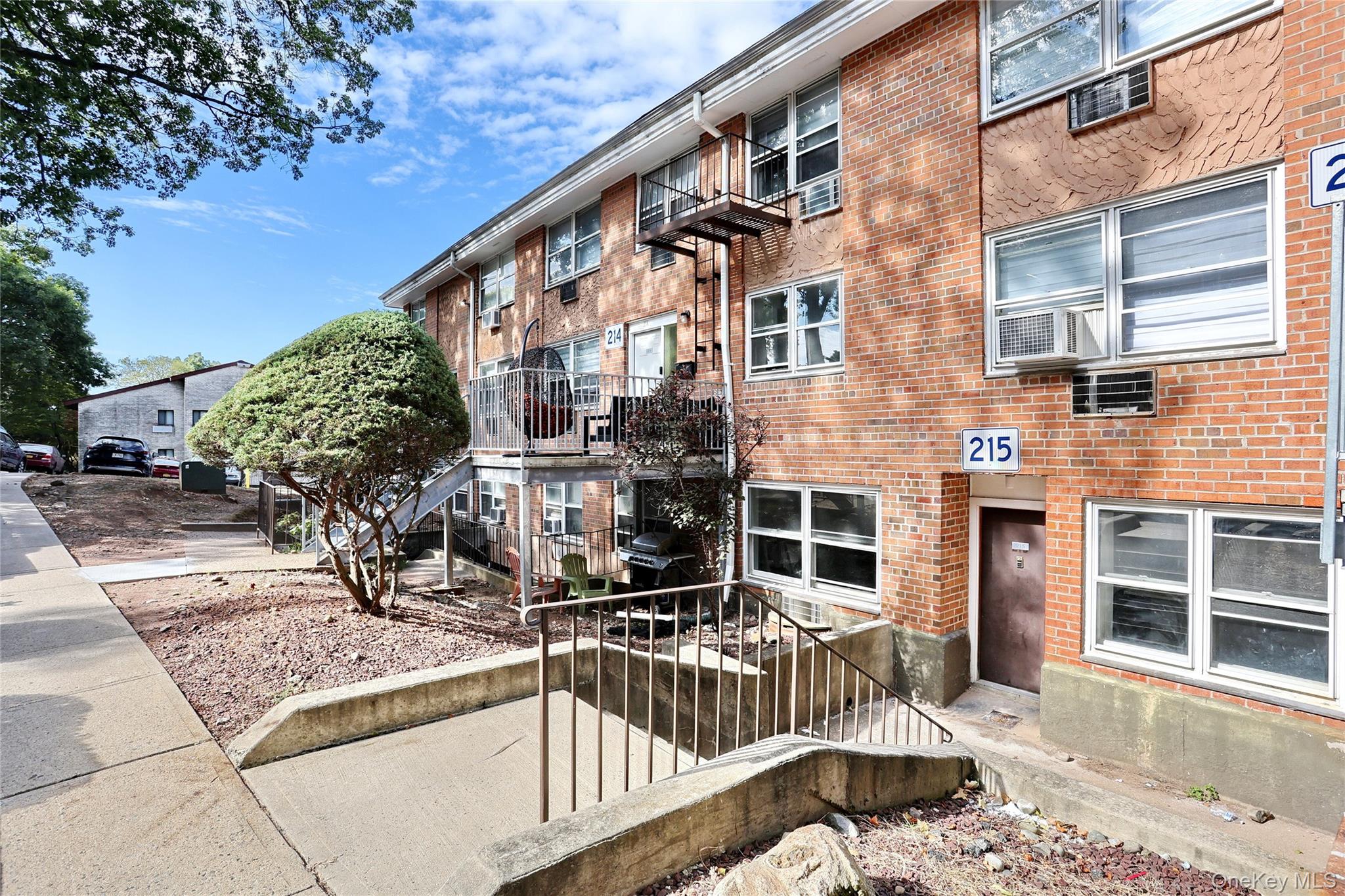 215 Kearsing Parkway