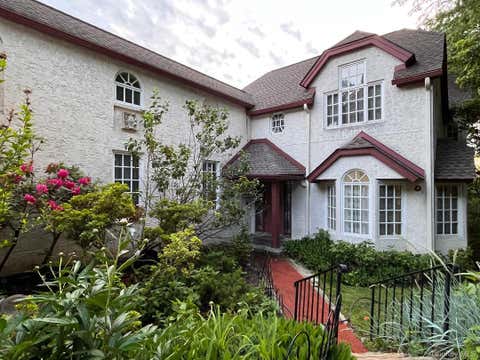 Homes For Sale - 16 Springhurst Park<br/> Dobbs Ferry, NY 10522
