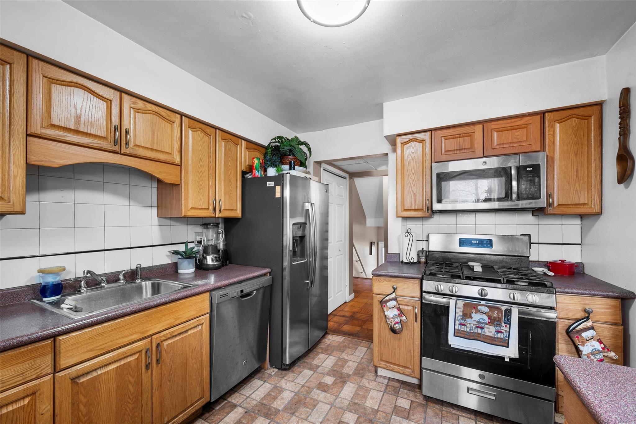 70 Sandburg Court, Wallkill, New York image 12