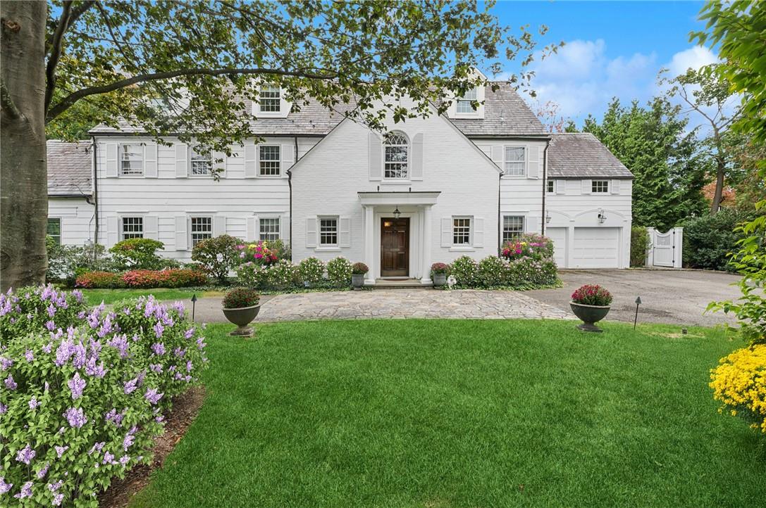 352 Pondfield Road, Bronxville, New York image 1