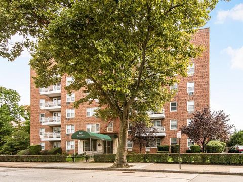 415 Gramatan Avenue Unit 6A, Mount Vernon, NY 10552 - #: H6330669