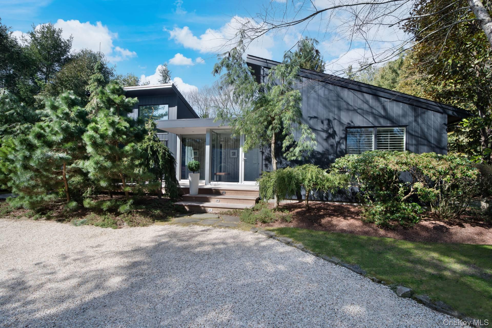 37 Scallop Avenue