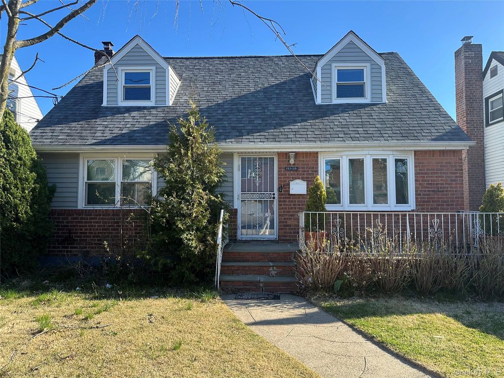 Photo of 151-26 20th Avenue, Whitestone, NY 11357 (MLS # 986554)