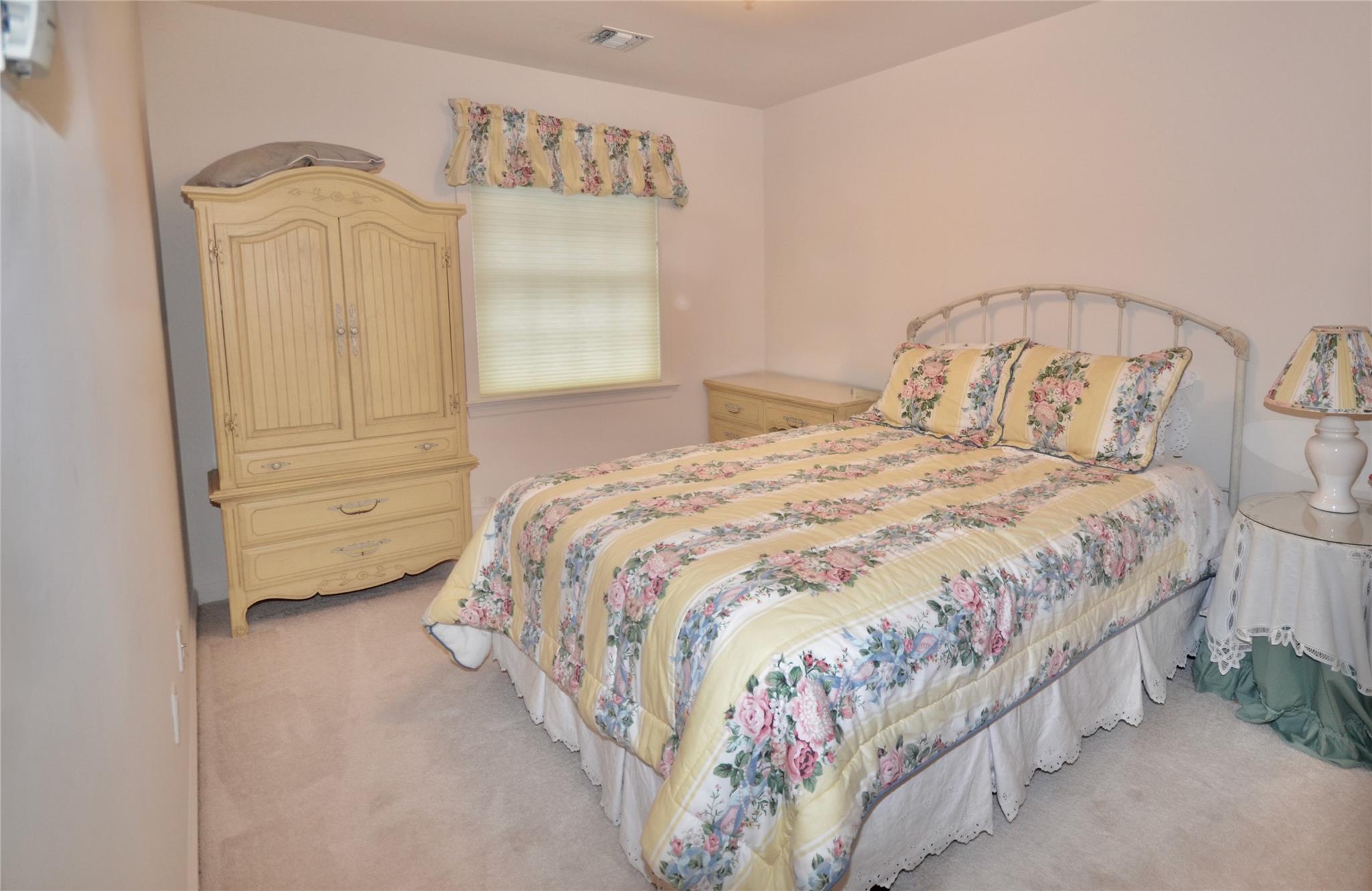 657 Balfour Place, Melville, New York image 17