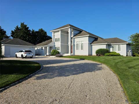 Homes For Sale - 18 Pine Tree Lane<br/> Westhampton, NY 11977