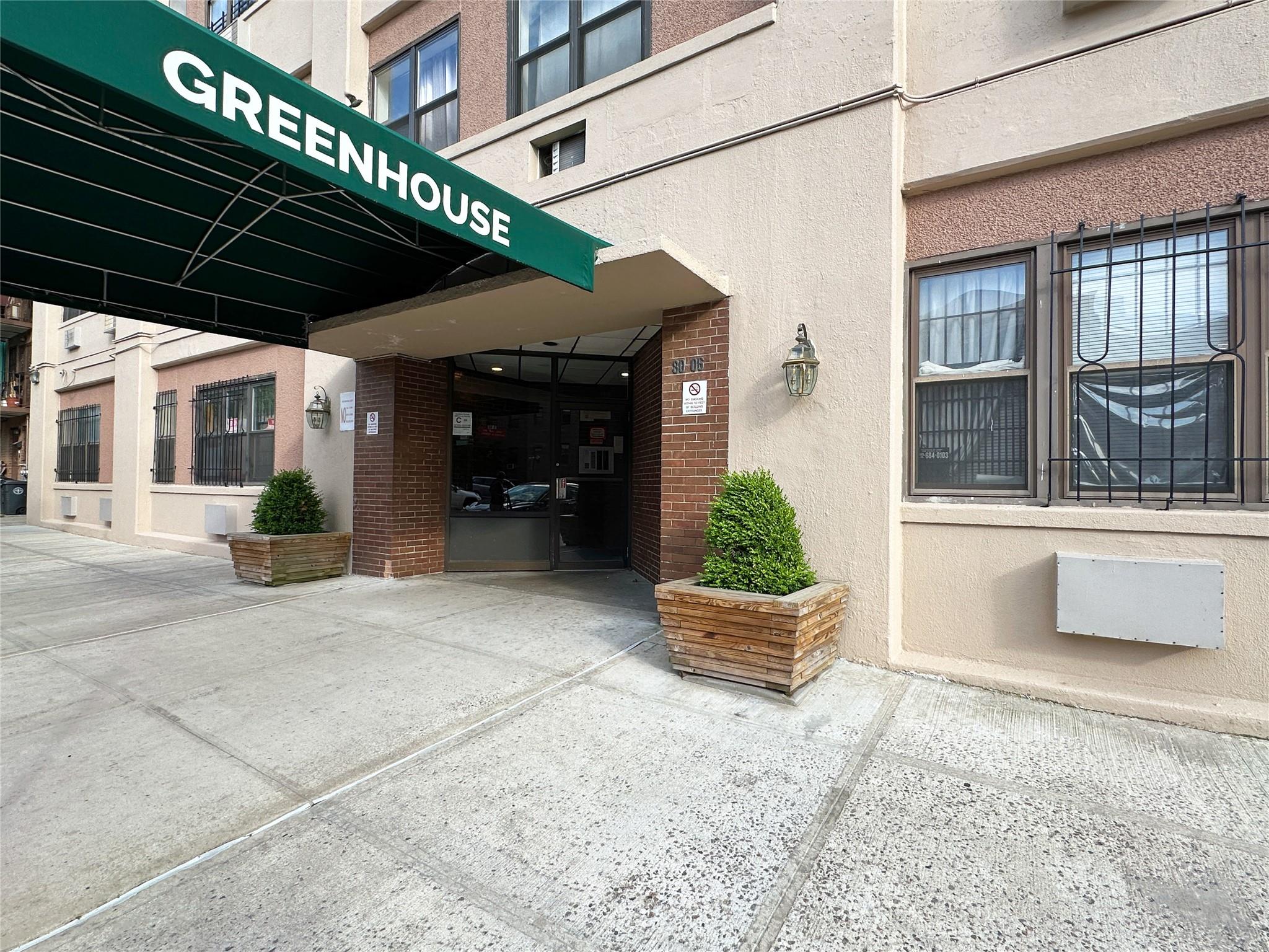 Property for Sale at 47th Avenue 5A, Elmhurst, Queens, NY - Bedrooms: 1 
Bathrooms: 1 
Rooms: 5  - $549,000