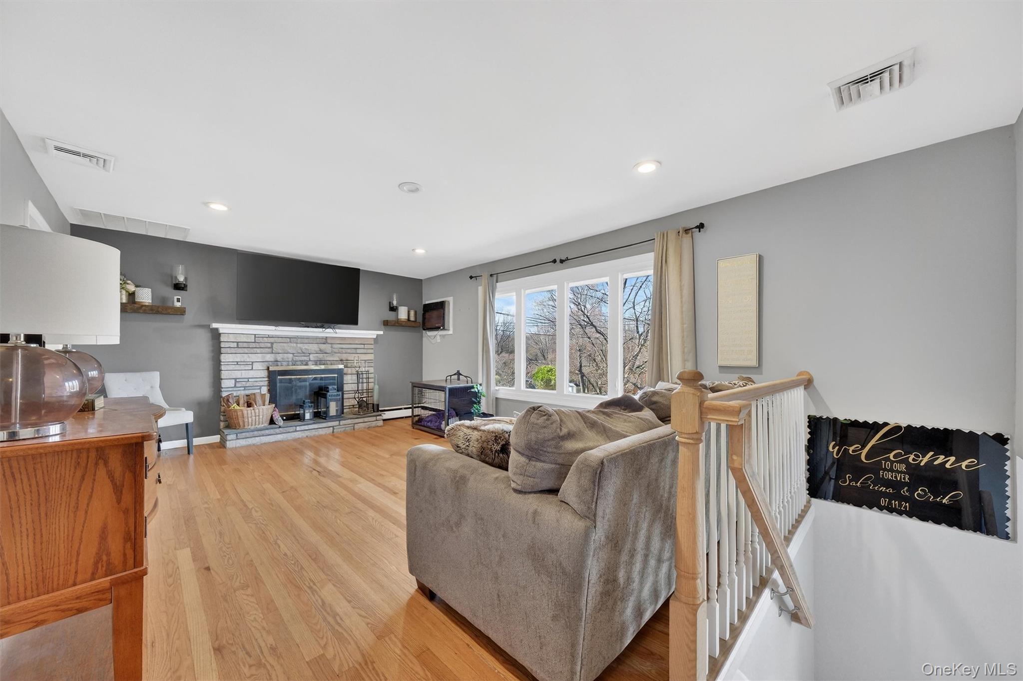 216 Edgewood Drive N