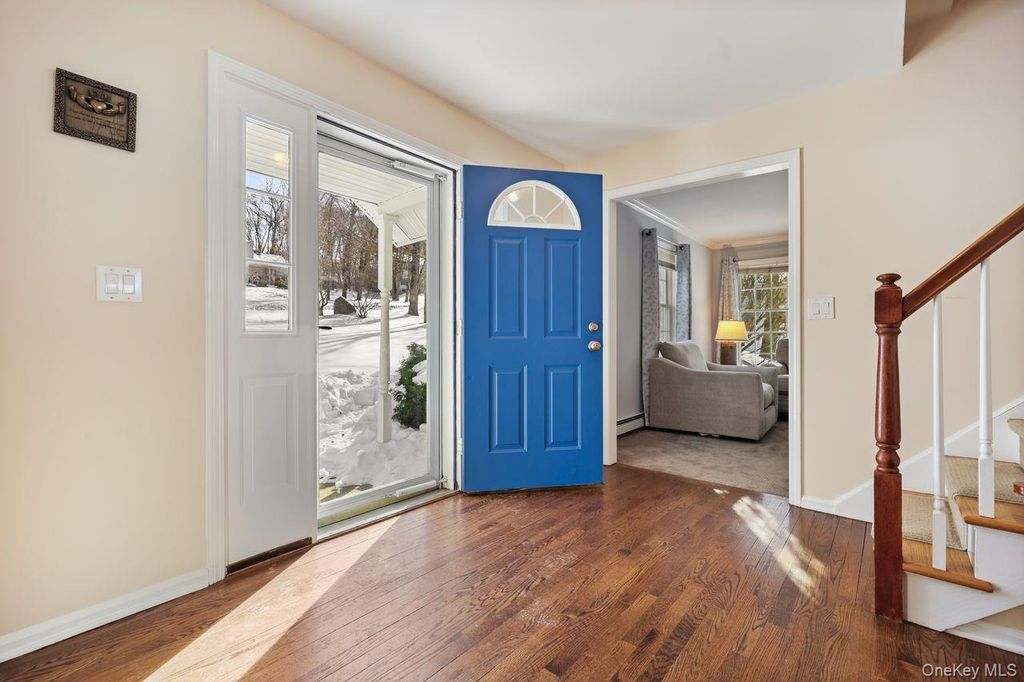 Photo of 10 Jennifer Lane, Carmel, NY 10512 (MLS # 959727)