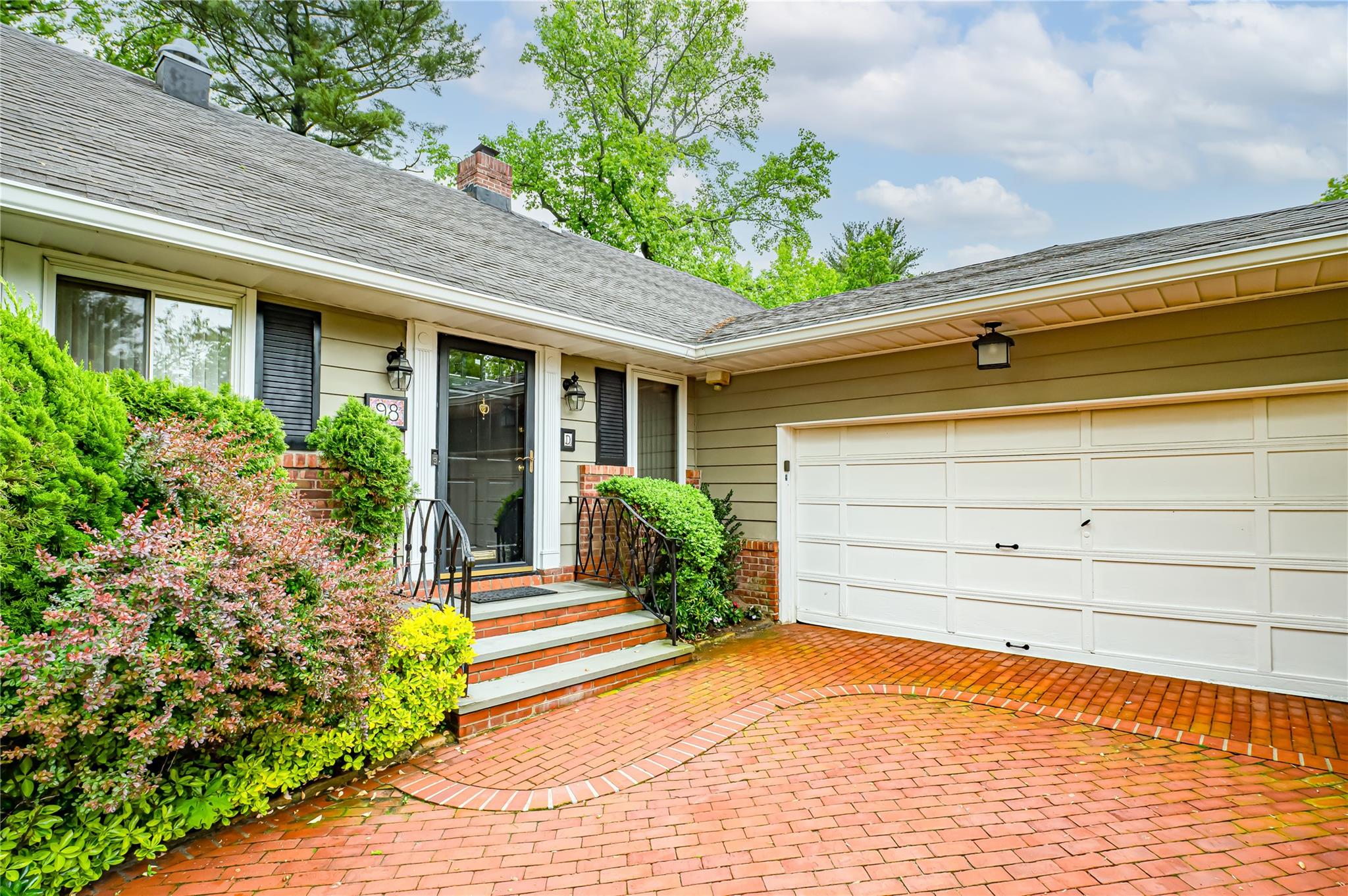98 Shrub Hollow Road