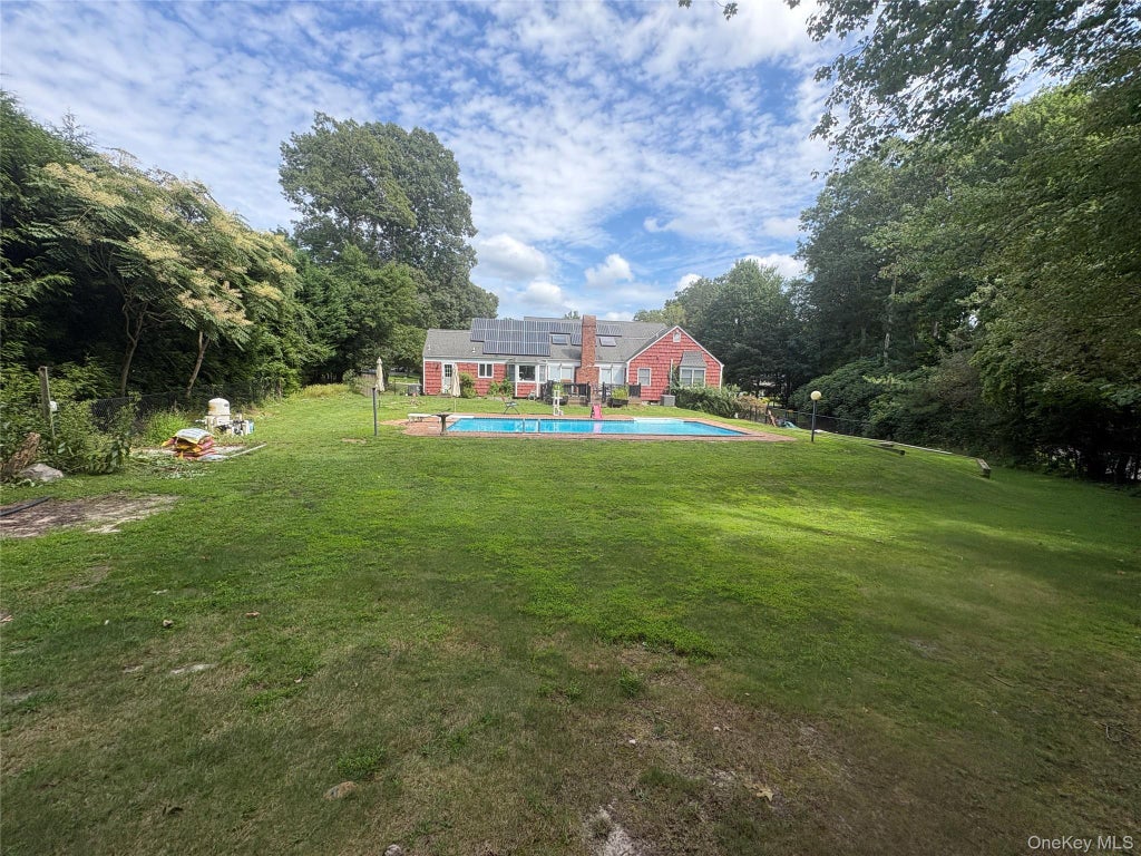 Photo of 16 Josephine Boulevard, Shoreham, NY 11786 (MLS # 1061295)