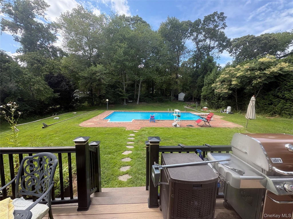 Photo of 16 Josephine Boulevard, Shoreham, NY 11786 (MLS # 1061295)