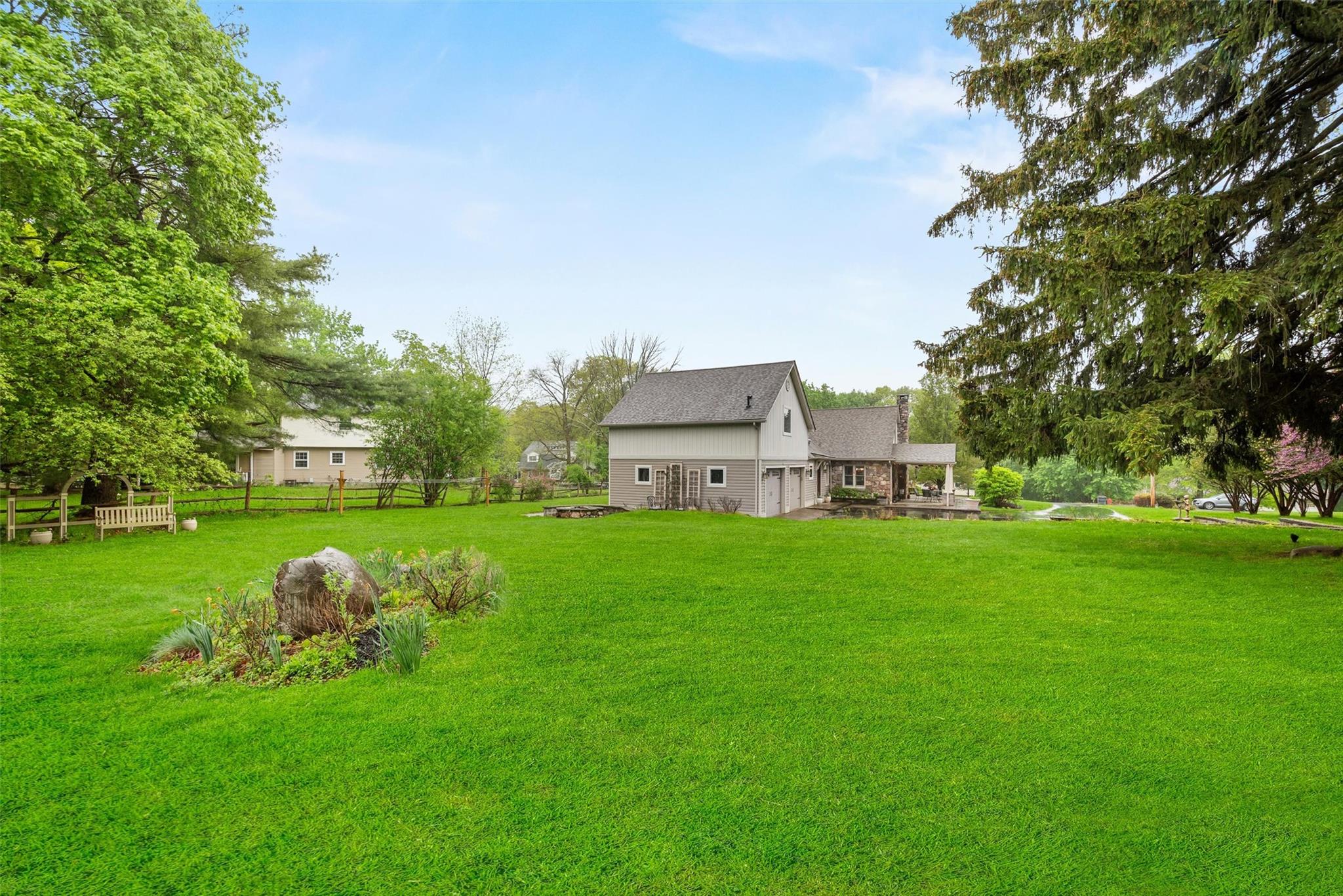 55 Midland Avenue, Central Valley, New York image 33