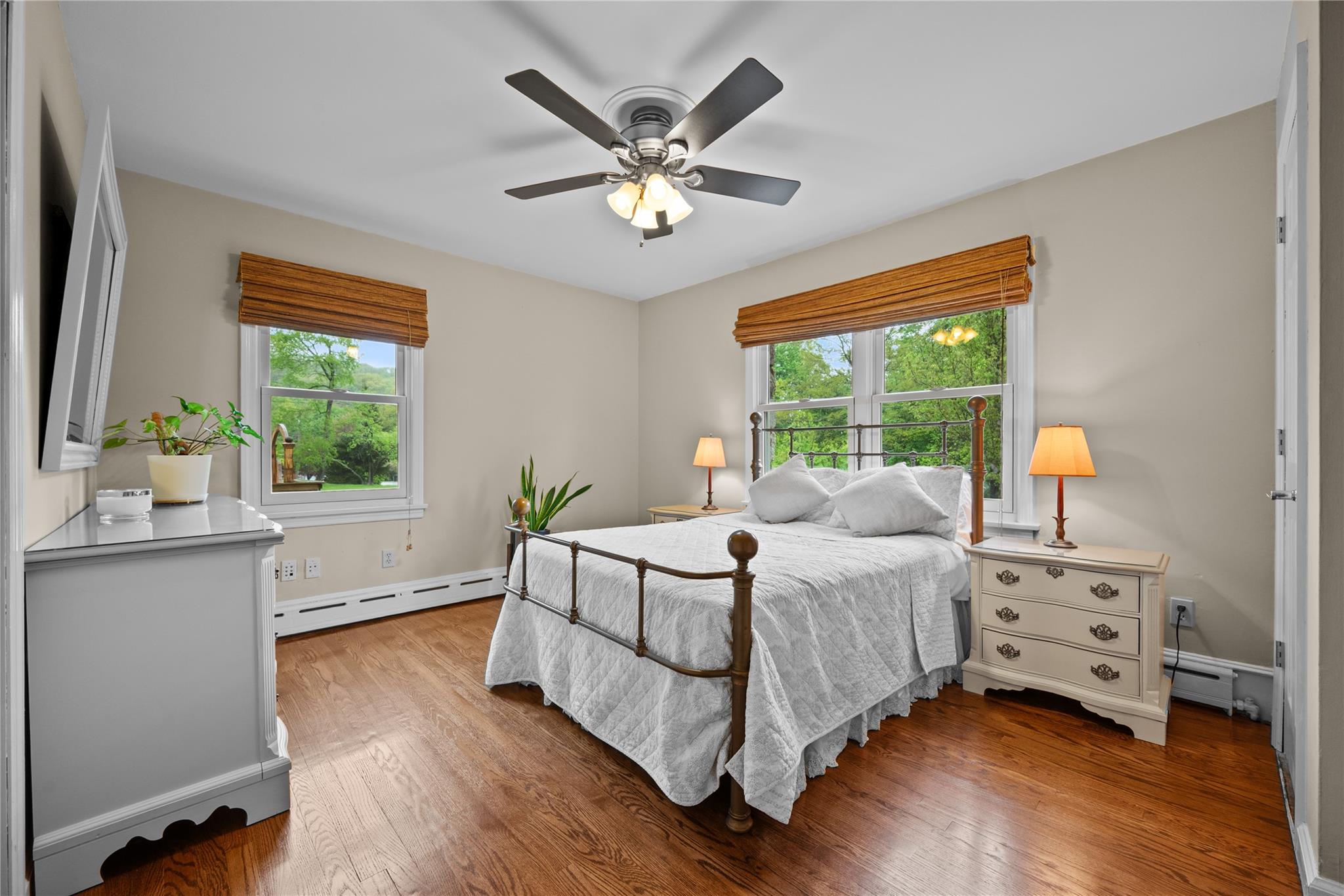 55 Midland Avenue, Central Valley, New York image 15