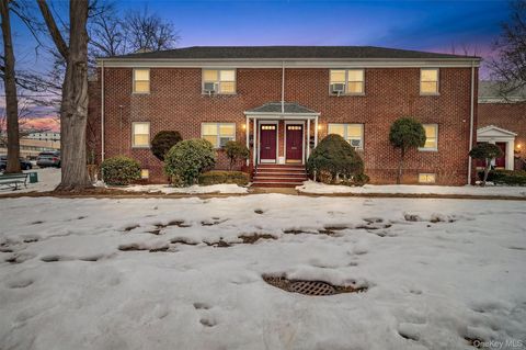 Homes For Sale - 540 Tuckahoe Road #3B<br/> Yonkers, NY 10710