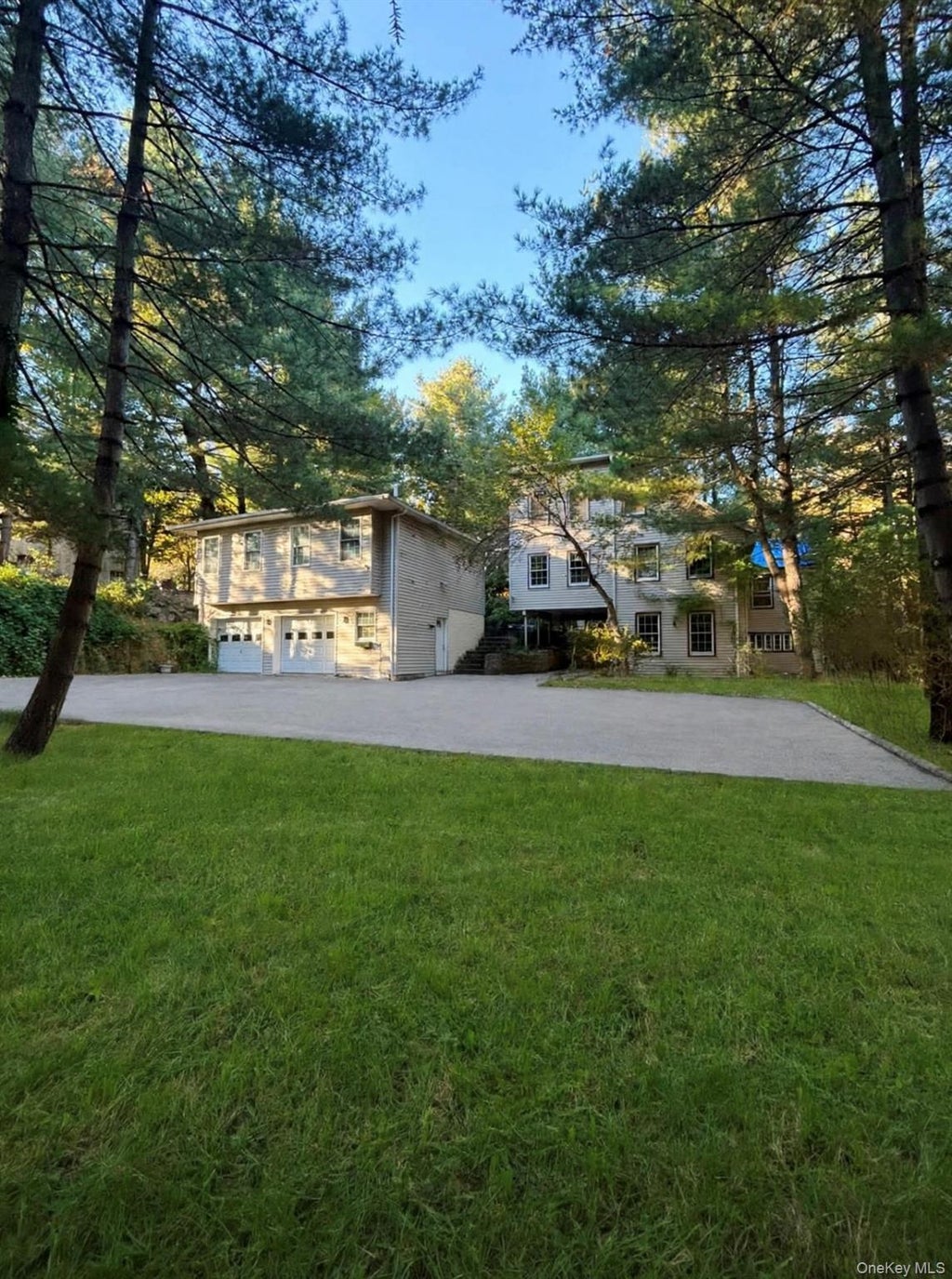 Photo of 227 S Mountain Road, New City, NY 10956 (MLS # 1066053)