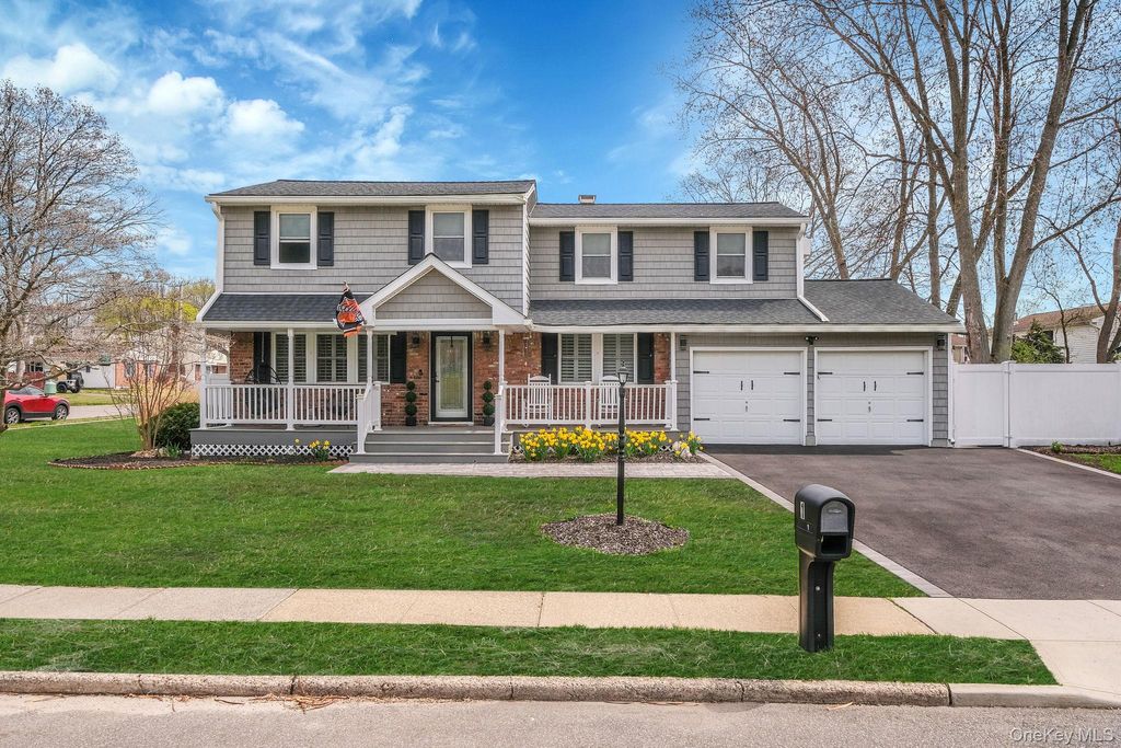 Photo of 1 Hooper Court, Port Jefferson Station, NY 11776 (MLS # 983047)