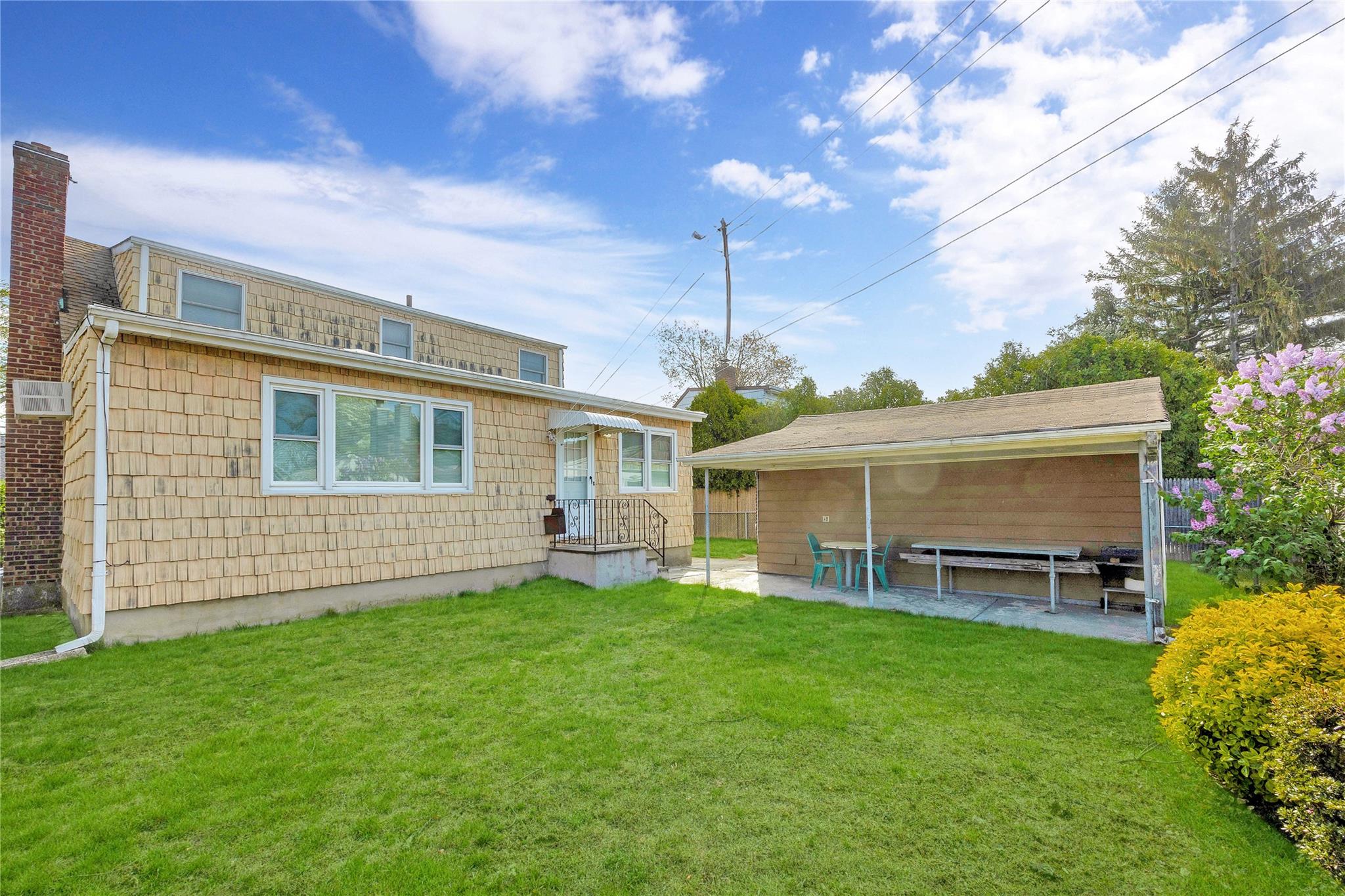 528 Coakley Street, East Meadow, New York image 24