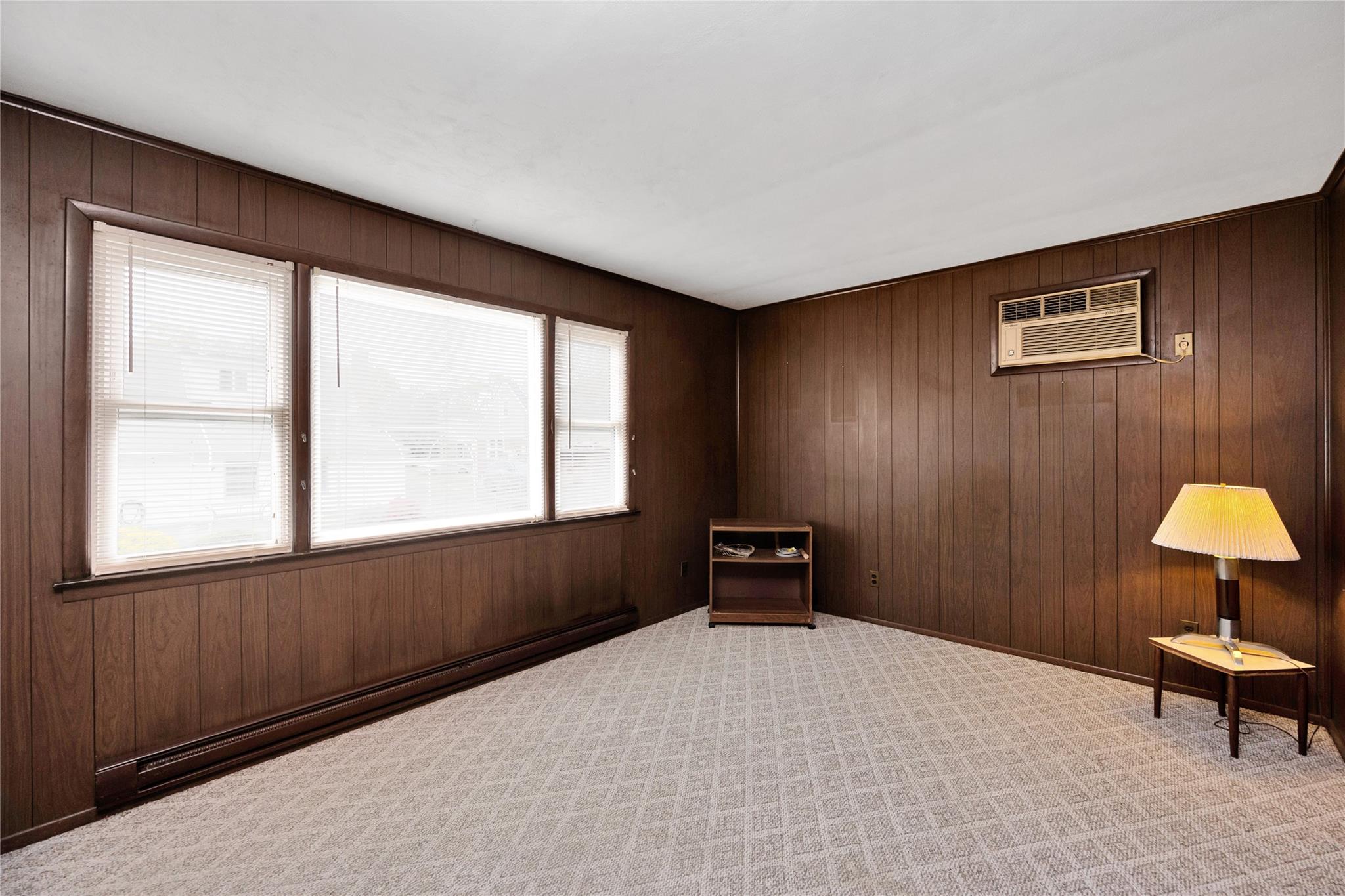 528 Coakley Street, East Meadow, New York image 13