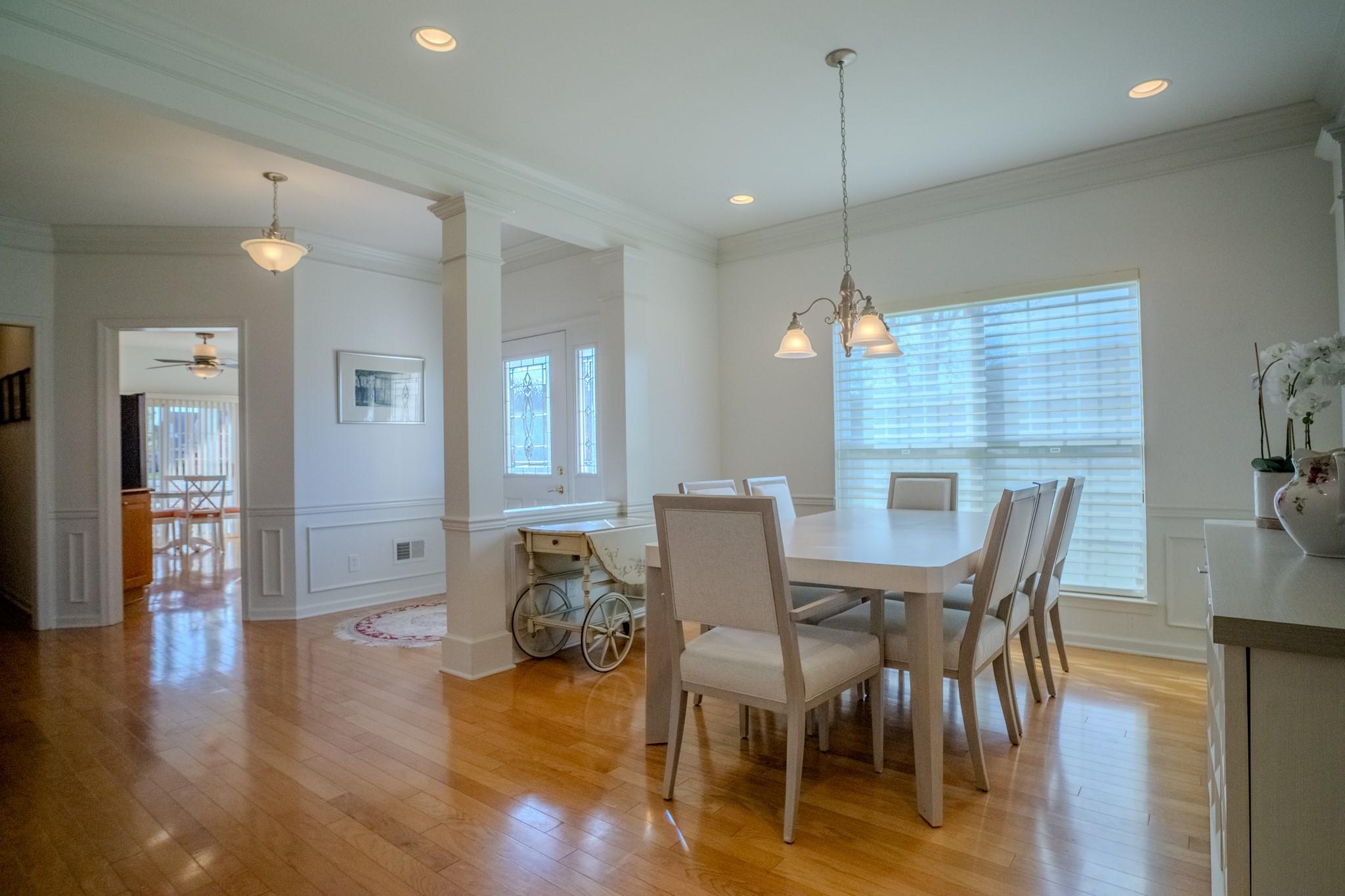 20 Oakhurst Court, Mount Sinai, New York image 10