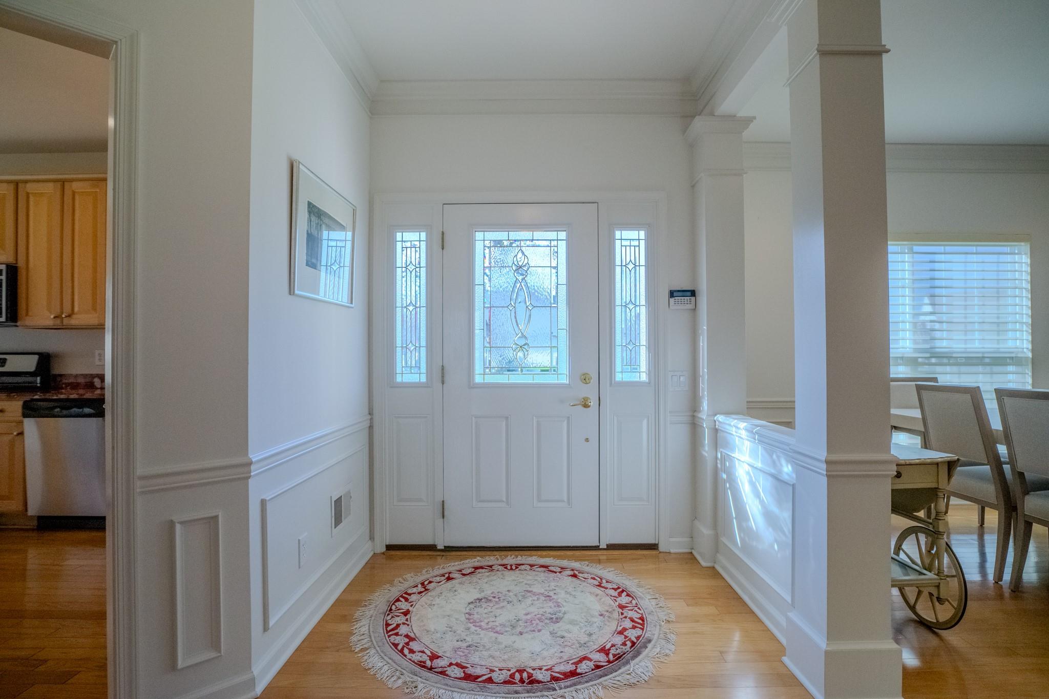 20 Oakhurst Court, Mount Sinai, New York image 6