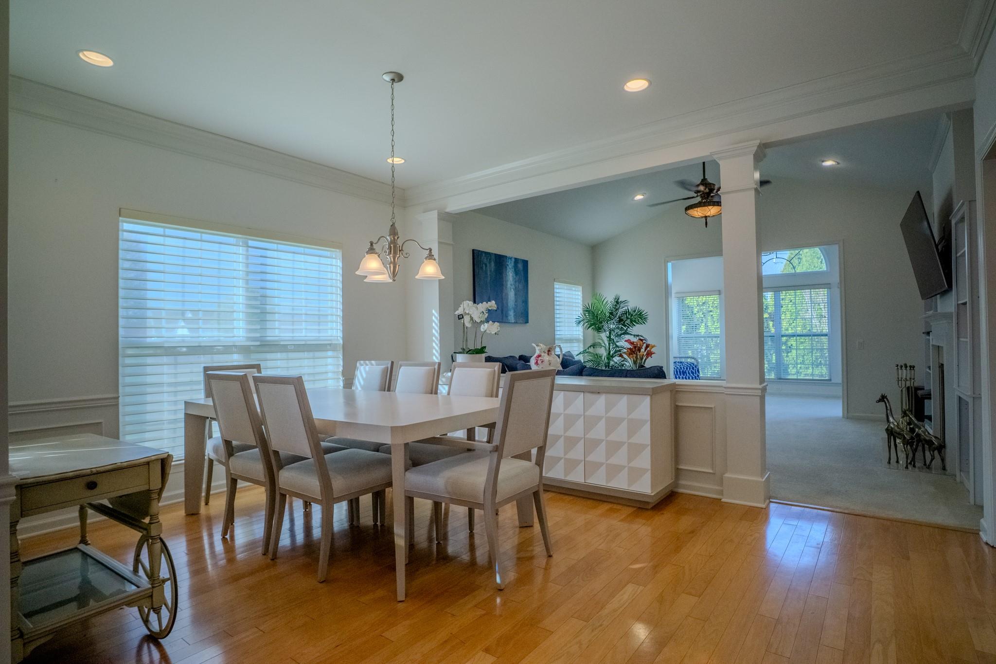 20 Oakhurst Court, Mount Sinai, New York image 9